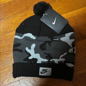 Nike Black and Gray Camo Knit Hat. ADULT UNISEX. NWT
